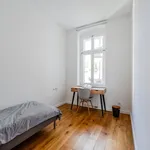 Rent 4 bedroom apartment of 126 m² in Berlin