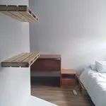 Rent 4 bedroom apartment in Lisbon