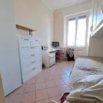 Rent 4 bedroom apartment of 80 m² in Roma