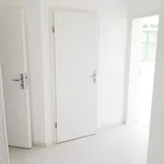 Miete 3 Schlafzimmer wohnung von 81 m² in Chemnitz