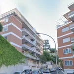 Affitto 4 camera appartamento di 140 m² in Roma