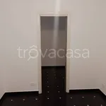 Rent 4 bedroom apartment of 125 m² in Genova