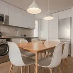 Rent 3 bedroom apartment in Málaga