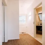 Rent 4 bedroom apartment of 90 m² in Wien