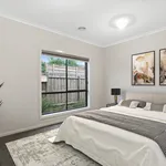 Rent 4 bedroom house in Werribee