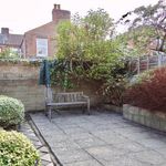 Rent 4 bedroom flat in South East England