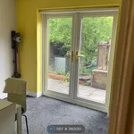 Rent 4 bedroom house in Wales