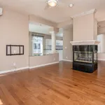 Maison de 2680 m² avec 4 chambre(s) en location à Calgary