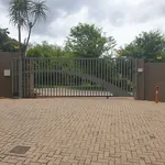 Rent 2 bedroom apartment of 47 m² in Pretoria