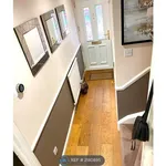 Rent 4 bedroom house in Welwyn Hatfield