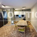 Rent 3 bedroom apartment of 92 m² in Център