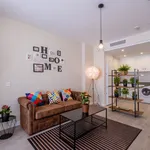 Rent 3 bedroom apartment of 60 m² in Málaga