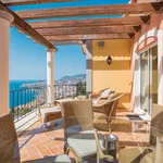 Rent 1 bedroom apartment of 95 m² in Funchal