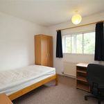 Rent 3 bedroom house in East Midlands