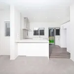 Rent 4 bedroom house in Auckland