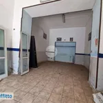 Monolocale di 50 m² a Naples