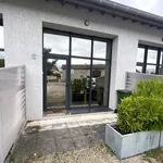 Maison de 85 m² avec 3 chambre(s) en location à FEILLENS