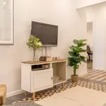 Rent 4 bedroom apartment in Madrid