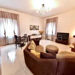 Rent 3 bedroom apartment of 115 m² in Seregno