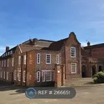 Rent 3 bedroom apartment in Yorkshire And The Humber