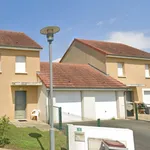 Rent 4 bedroom house of 81 m² in Le Magny