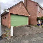 Rent 3 bedroom house in Suffolk