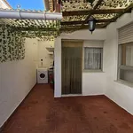 Rent 4 bedroom house of 135 m² in Crevillent