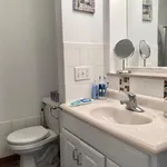 Rent 2 bedroom house in Brooklyn