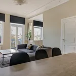 Huur 2 slaapkamer appartement van 80 m² in Den Haag