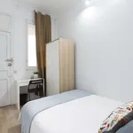 Rent a room in madrid