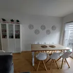 Miete 3 Schlafzimmer wohnung von 80 m² in Düsseldorf