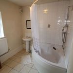 Rent 6 bedroom house in North West England