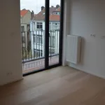 Rent 2 bedroom apartment in Schaerbeek