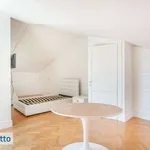 Rent 6 bedroom house of 320 m² in Rome