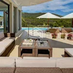 Rent 6 bedroom house in Cala Jondal