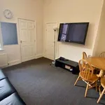 Rent 3 bedroom flat in North East England