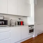 Rent 2 bedroom apartment of 75 m² in lisbon