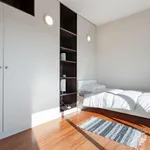 Rent 4 bedroom apartment in Porto