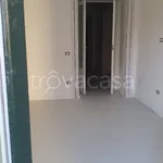 Rent 3 bedroom apartment of 85 m² in Salerno