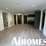 Rent 2 bedroom flat in North West England