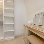 Rent 3 bedroom apartment in Edinburgh