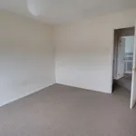 Rent 3 bedroom house in East Midlands