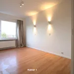 Gerenoveerd 3-kamerappartement te huur in centrum Kortrijk.