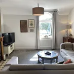 Rent 3 bedroom apartment of 69 m² in Harrogate