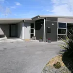 Rent 3 bedroom house in Papamoa