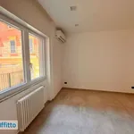 Rent 2 bedroom apartment of 65 m² in Naples