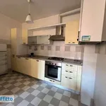 Affitto 3 camera appartamento di 70 m² in Ancona