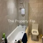 Rent 3 bedroom apartment in Manchester