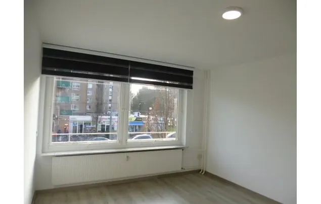 Huur 4 slaapkamer appartement van 84 m² in Amsterdam