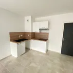 Appartement de 55 m² avec 3 chambre(s) en location à REIMS